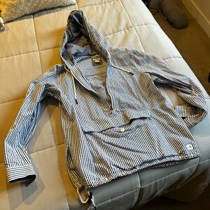 LL Bean women’s Anorak Sz M EUC